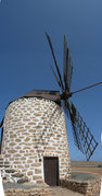 27705-27708 Molino (windmill) de Tefia.jpg